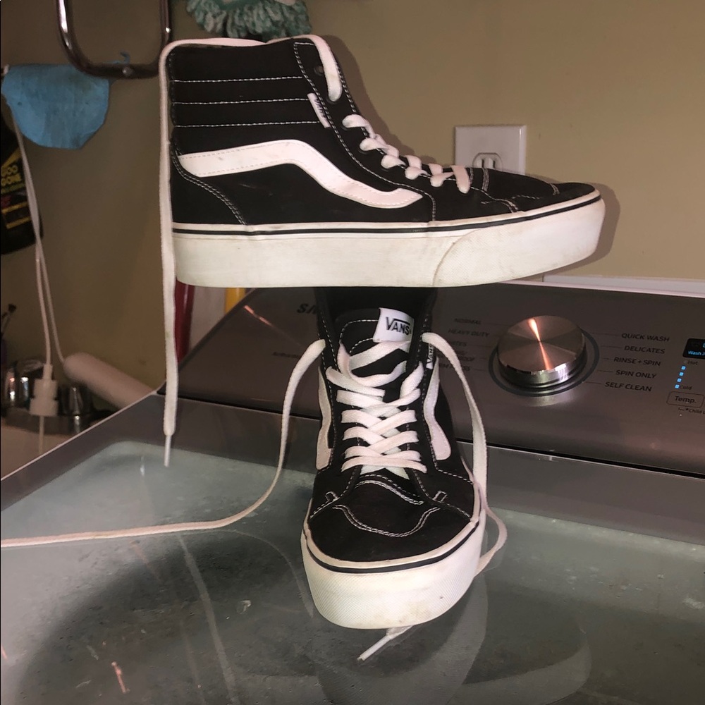 Vans Women's Black and White High-Top Sneakers